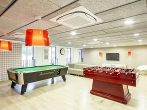 Residencia Universitaria Resa La Ciutadella -Campus Accomodation