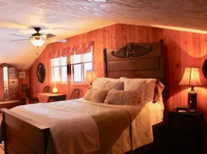 The Inn at White Oak