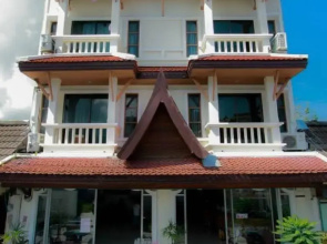 Phuket Holiday Hostel