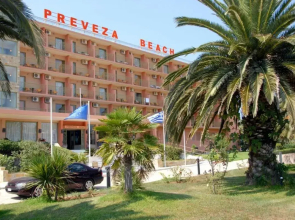 Ninos Grand Beach Hotel & Resort