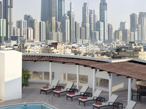 Jumeira Rotana Hotel