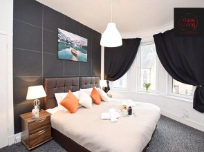 One Bedroom Apartment by Klass Living Serviced Accommodation Coatbridge - Whifflet Park Apartment With Wifi  and Parking