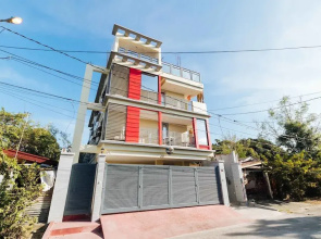 RedDoorz Plus @ Ruby Las Pinas Weekly Stay