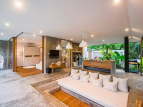 Romantic Getaway - Architectural Masterpiece 1Br