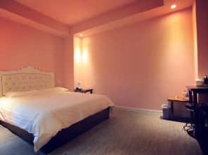 Qingdao Mei'er Xidun Theme Hotel