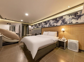 Gwangju Hanam Amare Hotel
