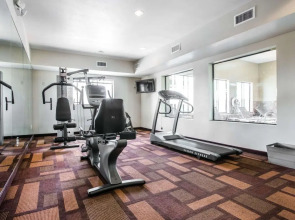 Comfort Inn & Suites Page at Lake Powell