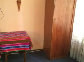 Hostal Los Pinos Inn
