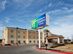 Holiday Inn Express And Suites - Georgetown