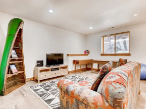 Water Dance Townhouse Unit B 4 Bedrooms 3.5 Bathrooms Townhouse