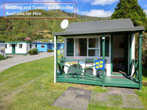 Waikawa Bay Holiday Park