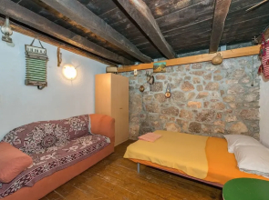 House Ivaneza