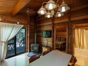 Lake Texoma Camping Resort Cabin 4