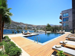 Serafina Mare Deluxe Residence