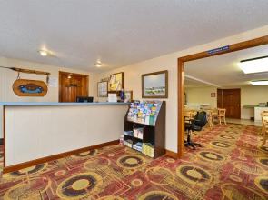 Captains Quarters Motel & Conference Center