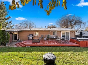 The Haven - Spacious Safe Home In Beautiful Boise 3 Bedroom Home by RedAwning