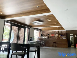 Gulanshe Homestay in Linzhou City