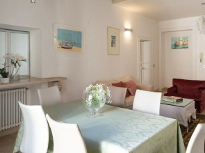 Santa Domenica Guest House