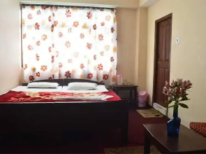 Chingthang Hotel & Restaurant