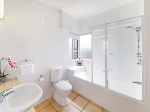 Unit 8 'Coolum Seaside', Coolum Beach