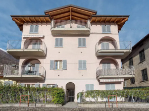 Pianello Charming Lake View