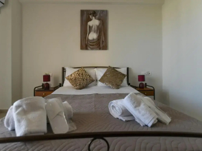 Orama Apartment 1