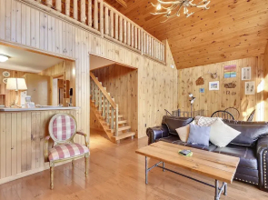 Bluff Mountain Lodge 3 Bedroom Cabin