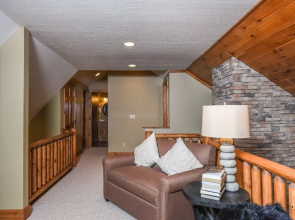 Bears Lair House
