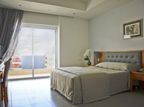 Athena Hotel