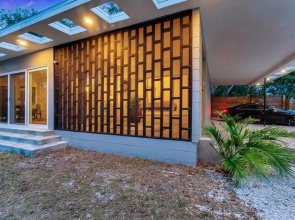 Calle de Peru by Beachside Management