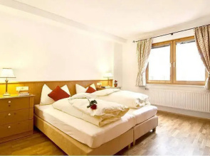 Alpen Lodge