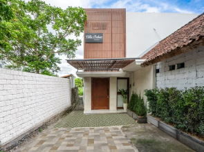 Villa Ozkar - Elegant 3 Bedroom Villa with Pool & Sunset Terrace