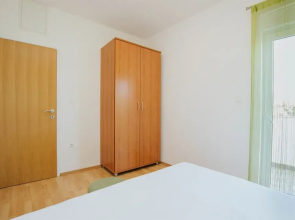 Spacious apt With big Patio,terrace&great sea View