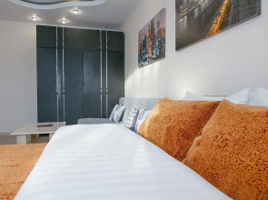 Пять Звёзд на Ленинградском 4А