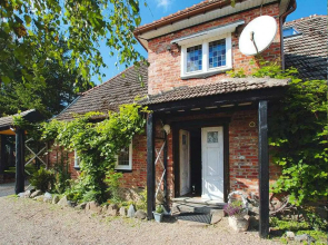 Apartment in a stylish house in the countryside - 5 km from the sea