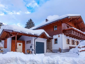 Chalet im Dorf