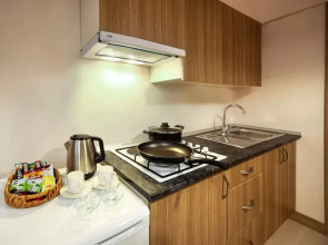 Seven Roses Apart Hotel