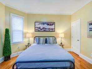 Spacious 2bd/1ba | Ashmont+Parking | 3D TOUR