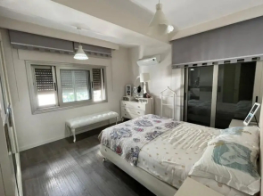 Central Apartment Near Sea With Balcony in Karsiyaka Zmir