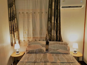 Huahine - Hibiscus House