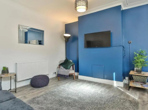 Hidden Gem-Open To Book-Super Location