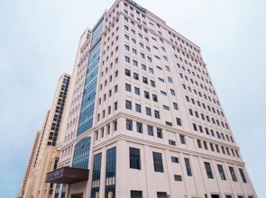 ECHENG Hotel (Zhanjiang Wuchuan Jinsha Plaza)