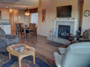 Sunset By The Sea 3 Br home by RedAwning