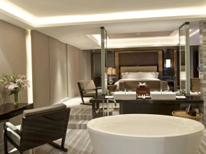 Sanya Visun Royal Yacht Hotel