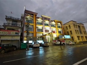 Hotel Rockstar by OYO Rooms