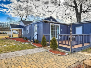 'highlands Cottage' Upscale Getaway w/ Yard!