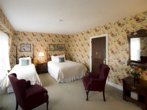 Black Point Inn