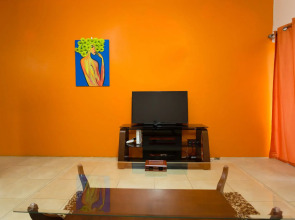 The Embassy Luxury Apt Crystal Towers II