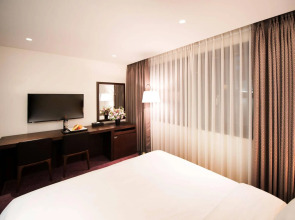 Travelodge Myeongdong City Hall