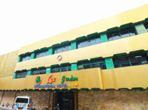 Lee Garden Hotel